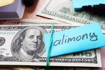 Alimony text with money