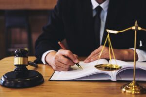 Hire a Bankruptcy Lawyer