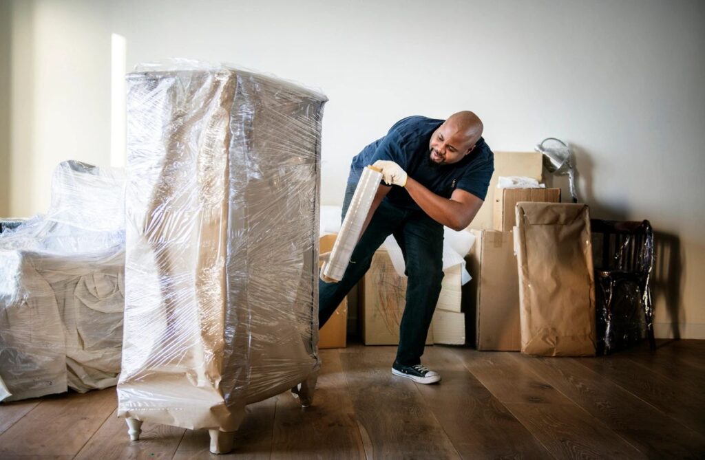 man packing up to move, but how far away can he move in a child custody case?