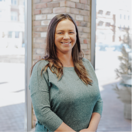 Anne Oswald profile image