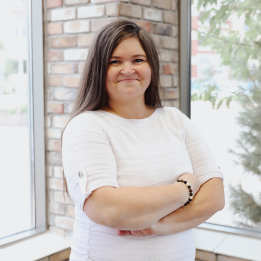 Leah Hahn profile image